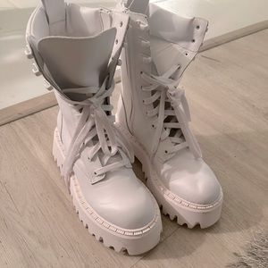 ZARA PLATFORM LEATHER BOOTS SIZE 38 NWOT